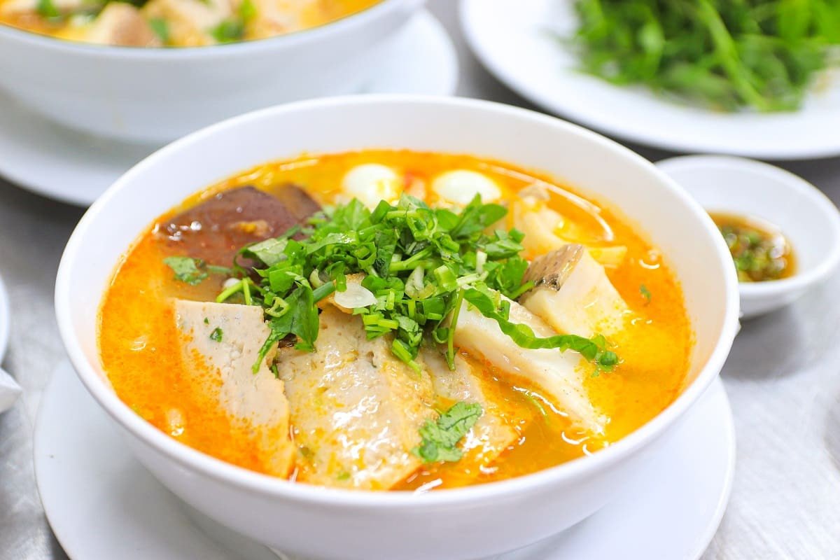 Bánh canh cá lóc miền Trung đậm đà hương vị