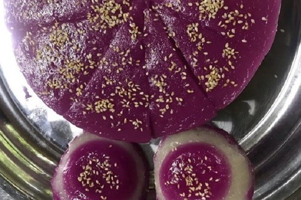 Bánh da lợn khoai mì với các lớp bánh dẻo dai, hương vị béo bùi hấp dẫn