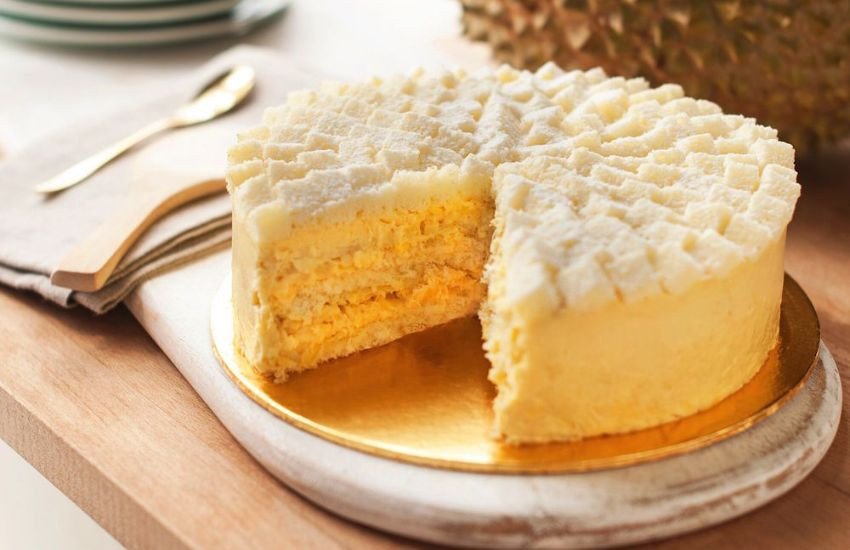 Bánh kem sầu riêng mềm mịn thơm lừng làm bằng nồi chiên không dầu