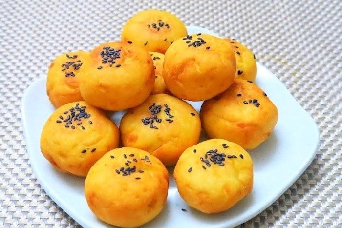 Bánh khoai lang yến mạch vàng ruộm hấp dẫn