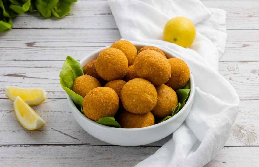 Bánh khoai tây vàng ươm, hấp dẫn
