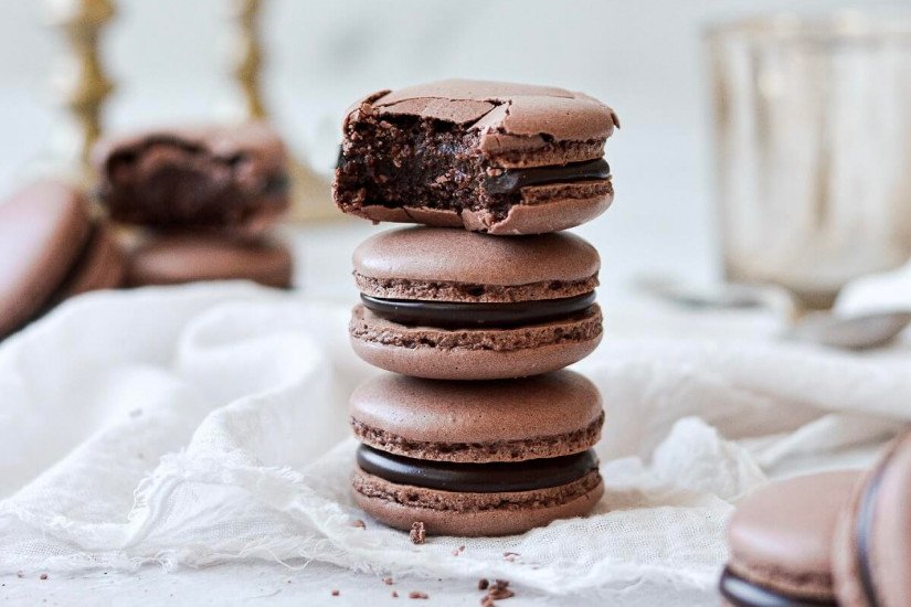 Bánh Macaron nhân socola đậm đà, hấp dẫn