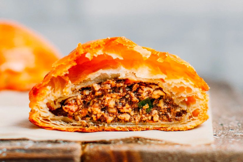 Bánh Pateso vàng giòn sau khi nướng