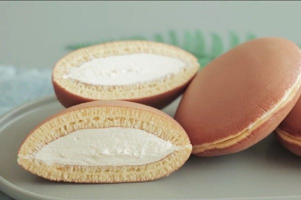 Bánh rán Doremon nhân kem sữa béo ngậy