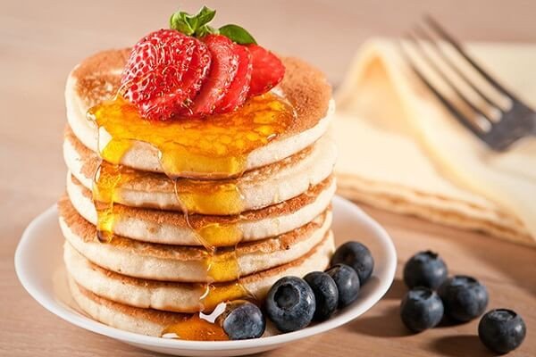 Bánh rán mật ong vàng ruộm, ngọt dịu