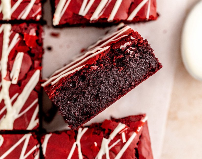 Bánh red velvet brownie nướng bằng nồi chiên không dầu