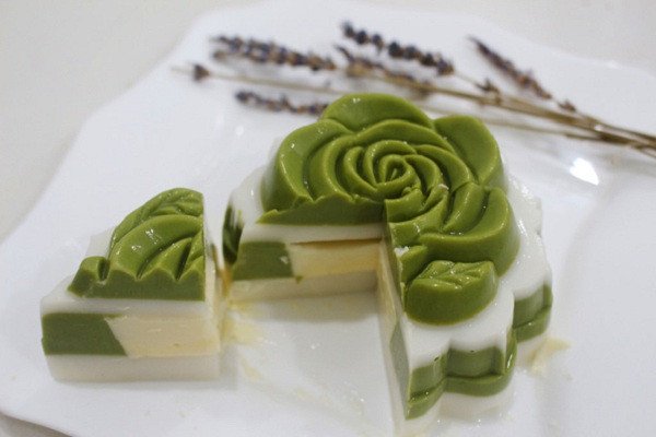 Bánh trung thu rau câu flan mát lạnh, thơm ngon cho người sợ béo