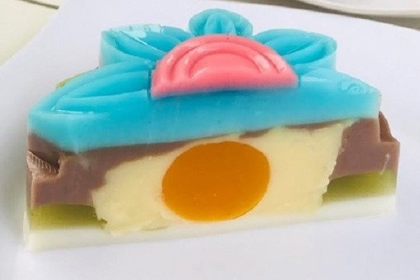 Bánh Trung Thu rau câu nhân đậu xanh truyền thống thơm ngon