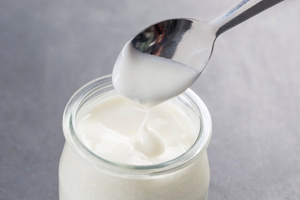Bảo quản sữa chua tự làm tại nhà để giữ được lâu