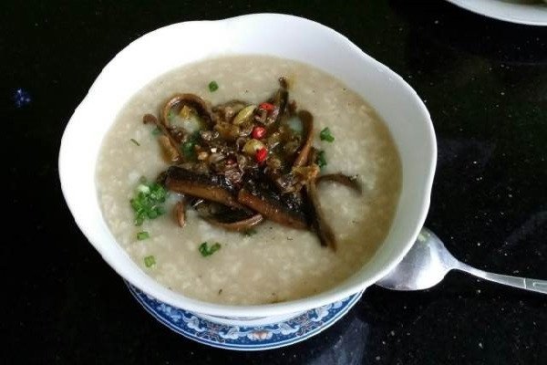 Bát cháo lươn thơm ngon bổ dưỡng, chuẩn vị miền Trung