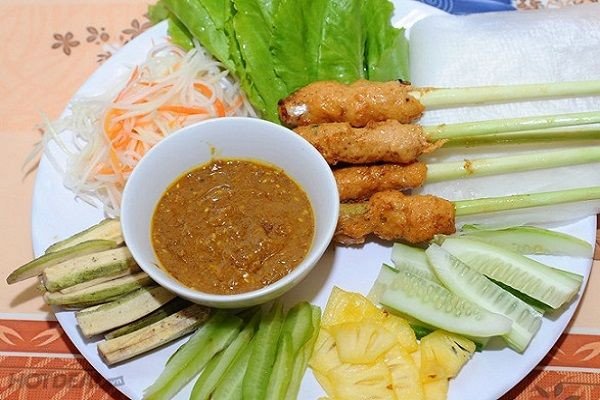 Bát nước chấm nem lụi đậm đà chuẩn vị truyền thống
