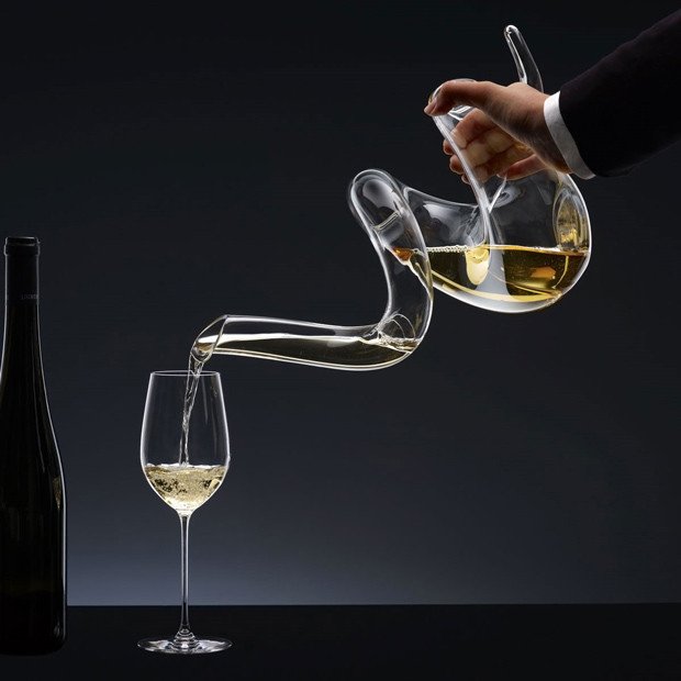 Bình decanter pha lê dùng để chiết rượu vang