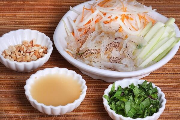 Bộ sưu tập các món ăn ngon từ sứa biển giòn mát, hấp dẫn