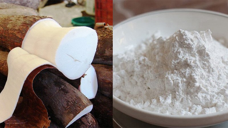 Bột năng và bột sắn dây trong hai bát nhỏ đặt cạnh nhau để dễ dàng phân biệt