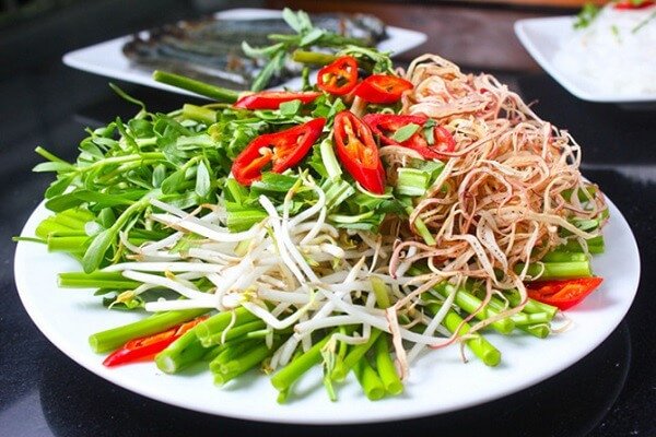 Các loại rau ăn kèm lẩu cá kèo