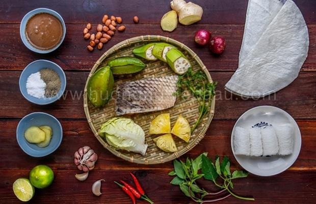 Các nguyên liệu tươi ngon chuẩn bị cho món cá tai tượng chiên xù