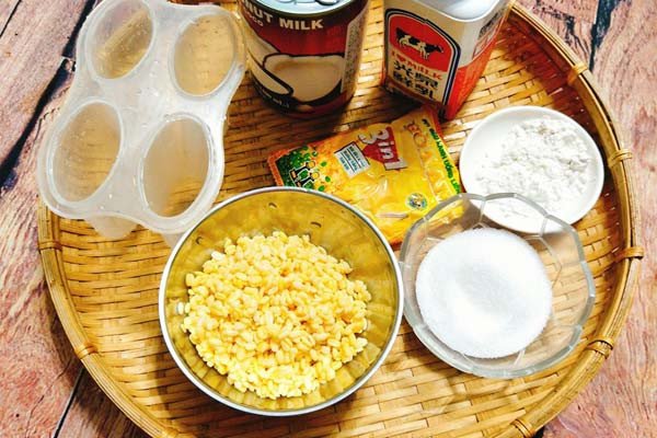 Kem Đậu Xanh Sữa Dừa Béo Ngậy, Giải Nhiệt Hiệu Quả Các nguyên liệu tươi ngon để làm kem đậu xanh sữa dừa tại nhà