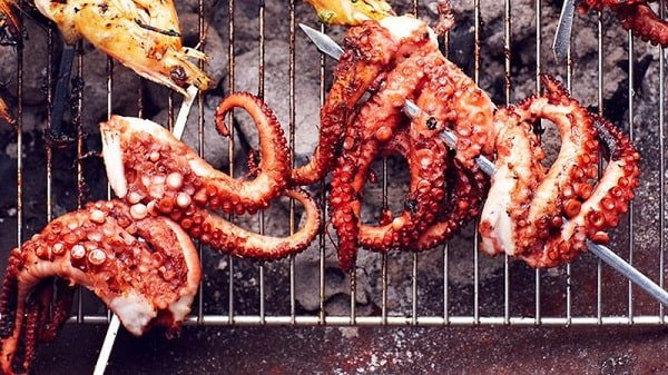 Cách chế biến râu bạch tuộc nướng muối ớt