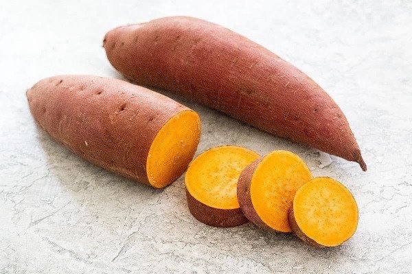 Cách chọn khoai lang tươi ngon để chiên