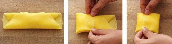 Cách cuộn và xếp lớp bánh crepe sầu riêng