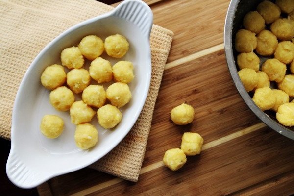 Cách Nấu Chè Trôi Nước Thơm Ngon Chuẩn Vị Gia Đình Cách làm nhân đậu xanh chè trôi nước