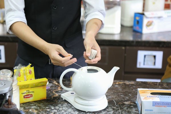 Cách ủ trà Thái Nguyên để pha hồng trà sủi bọt