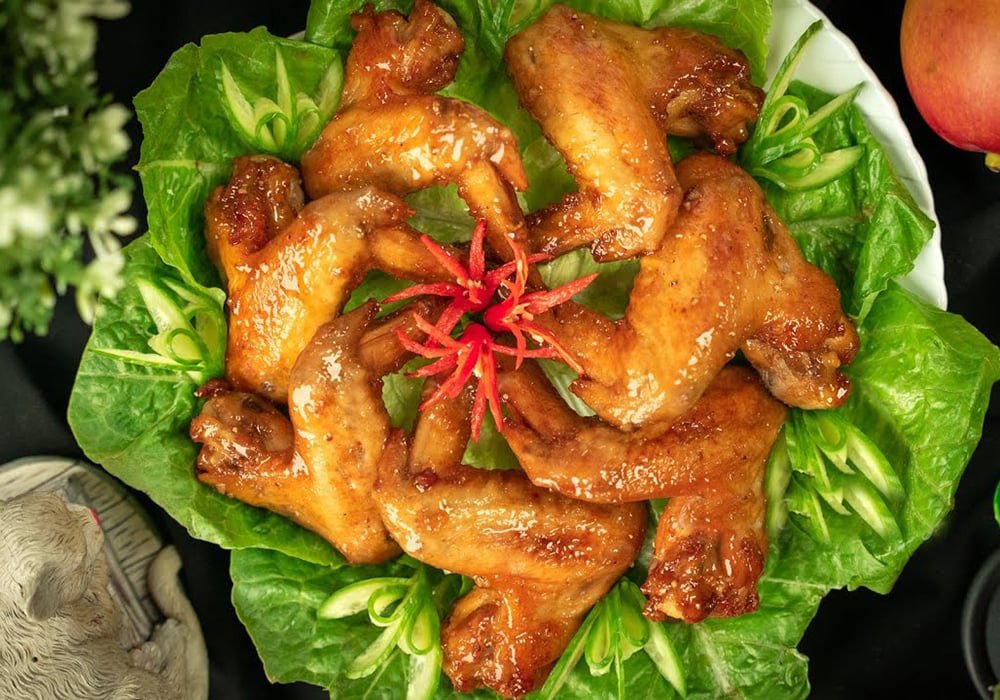 Cánh gà chiên nước mắm vàng óng, thấm đượm gia vị