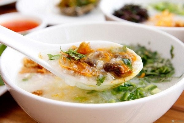 cháo sò huyết thơm ngon bổ dưỡng cho bé