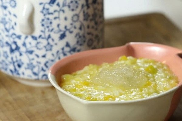 Cháo tổ yến bí đỏ giàu dinh dưỡng cho bé