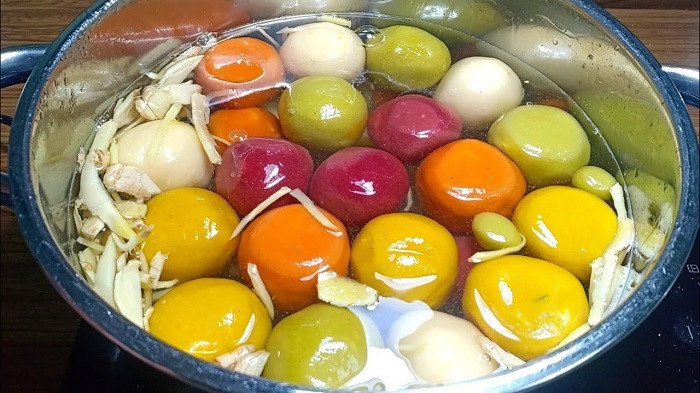 Chè trôi nước đa sắc màu, nhân đậu xanh bùi bùi