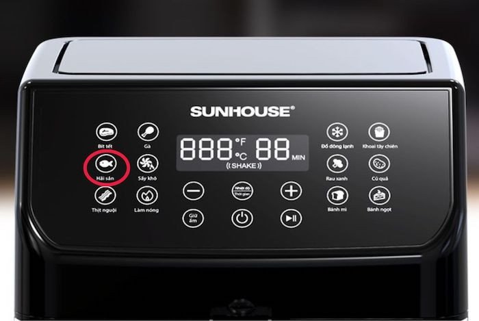 Chọn chế độ hải sản trên nồi chiên không dầu cho ruột hàu