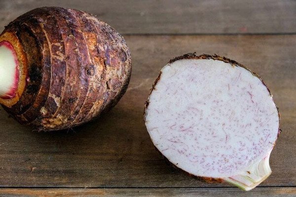 Chọn khoai môn làm bánh hấp