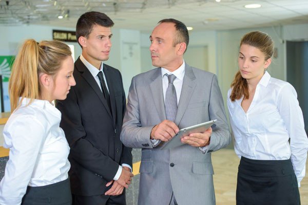 Công việc của giám sát viên trong ngành khách sạn nhà hàng