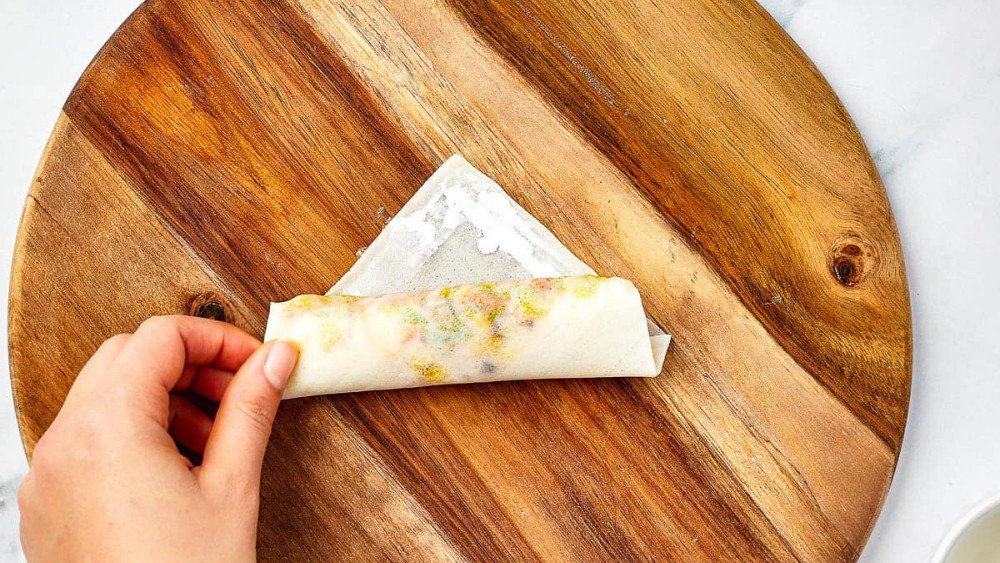 Cuộn nem rán đẹp mắt