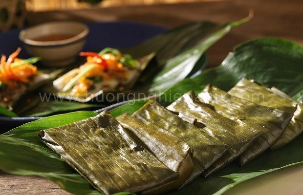 Đĩa bánh nậm Huế thành phẩm với màu sắc hấp dẫn, sẵn sàng thưởng thức