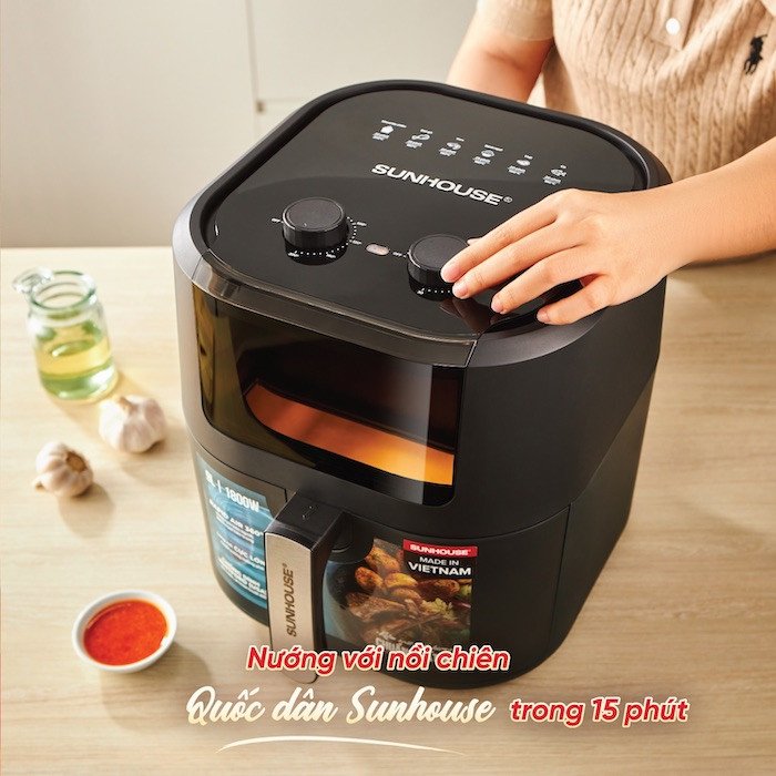 Điều chỉnh nhiệt độ nướng ruột hàu trên nồi chiên không dầu thủ công