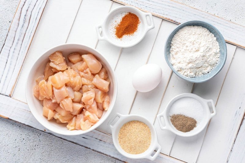 Bí Quyết Chiên Giòn Hoàn Hảo: Chìa Khóa Cho Món Ngon Gia Đình gà chiên giòn rụm, gà popcorn chiên không dầu, món ăn gia đình, bí quyết chiên giòn