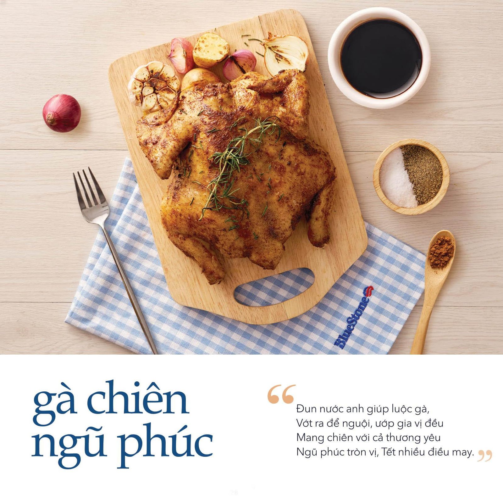 Gà Chiên Ngũ Phúc: Bí Quyết Thơm Ngon Đậm Vị Gà chiên ngũ phúc vàng giòn thơm ngon trên đĩa