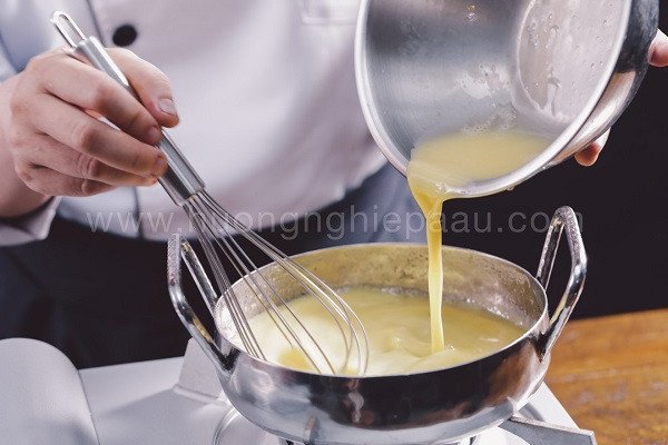 Hỗn hợp nhân kem trứng cho bánh nướng