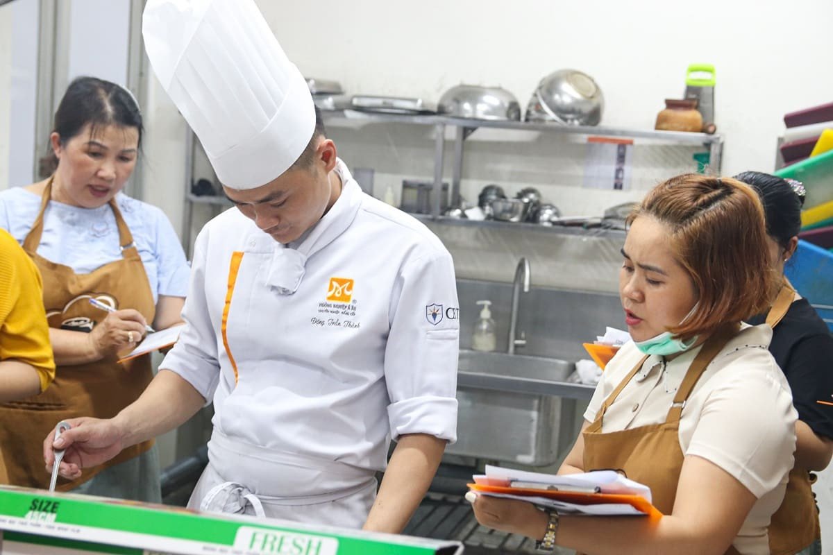 Hướng dẫn chế biến bò né và bò bít tết mềm ngon
