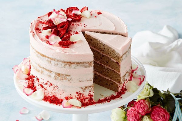 Kem sữa tươi trang trí bánh kem bông xốp