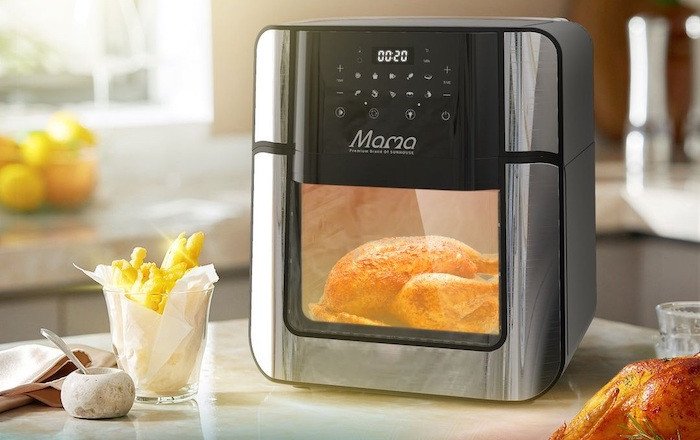 Khoang chứa kín của nồi chiên không dầu ngăn dầu mỡ bắn ra ngoài, giữ bếp sạch sẽ