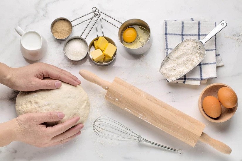 Khối bột bánh Papparoti mềm mịn sau khi nhào và ủ nở đúng chuẩn để làm bánh