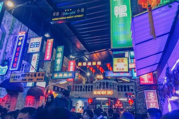 Không gian ẩm thực Hong Kong cổ điển tại quán đồ uống