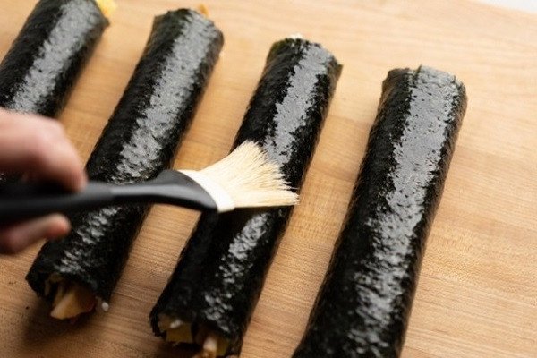 Kỹ thuật cuộn kimbap chuyên nghiệp