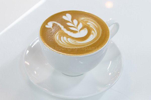 Latte tạo hình thiên nga