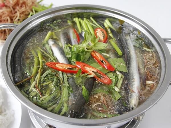 Lẩu cá kèo măng chua thơm ngon hấp dẫn