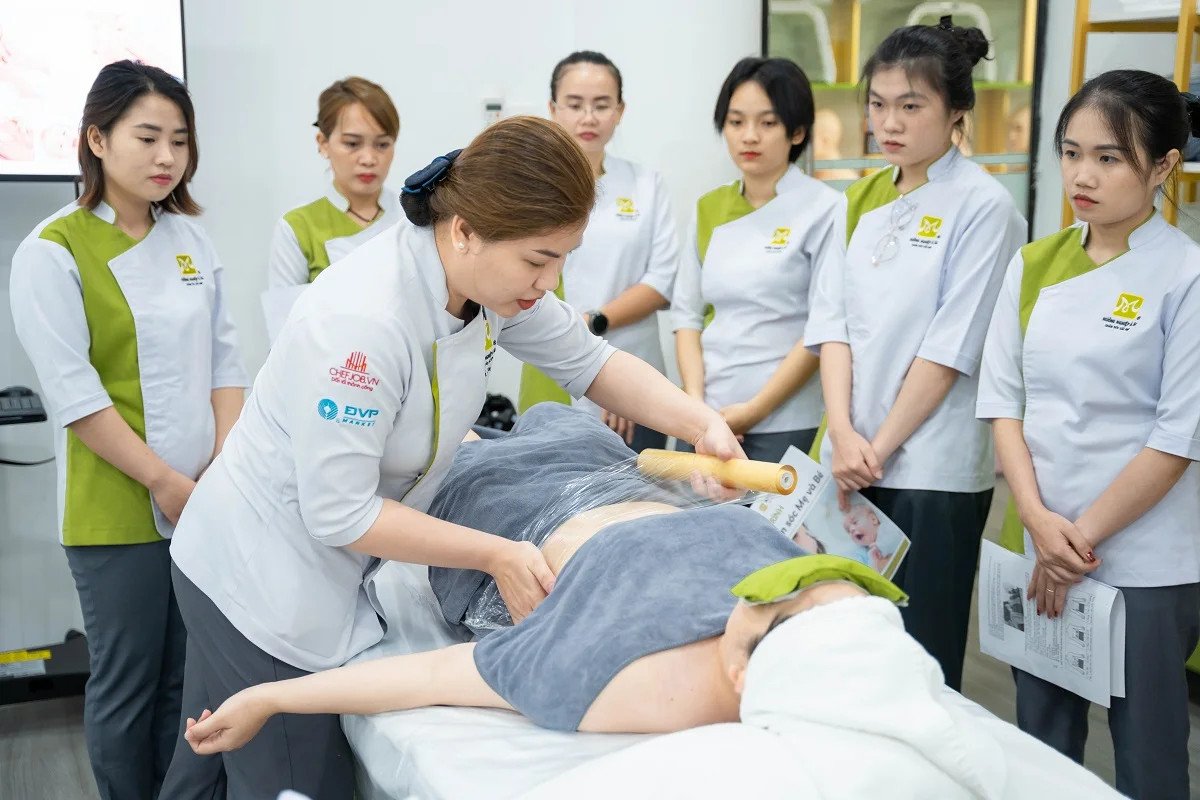 Lợi ích của massage thư giãn cho mẹ bầu trong giai đoạn mang thai