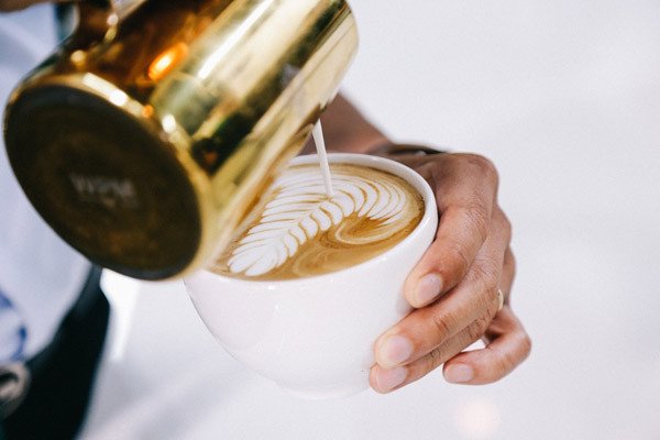 Lớp bọt sữa mịn màng, hoàn hảo cho cà phê Latte Art