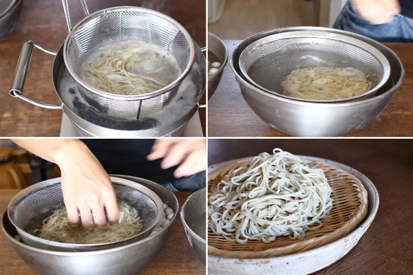 Luộc sợi mì soba trong nước sôi